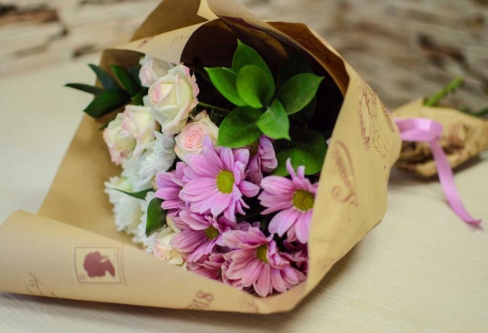 Букет цветов из: Розы и Хризантемы в Кулой