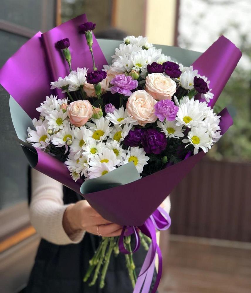 Букет цветов из: Хризантемы, Гвоздики и Розы в Кулой