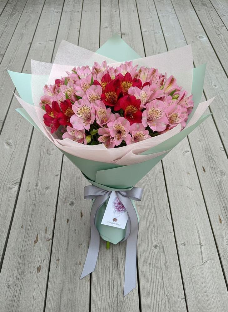 Букет цветов из: Альстромерии в Кулой