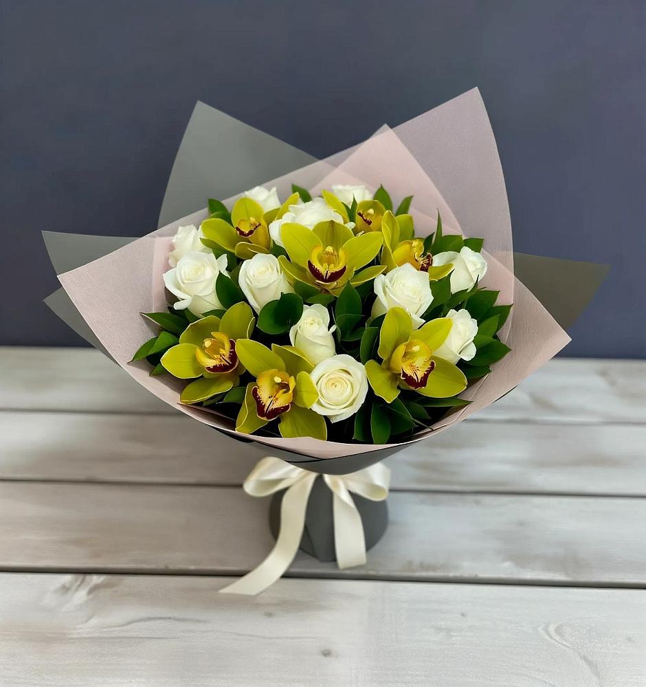 Букет цветов из: Орхидеи и Розы в Кулой