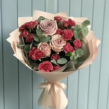 Букет цветов из:  Гвоздики и Розы в Кулой